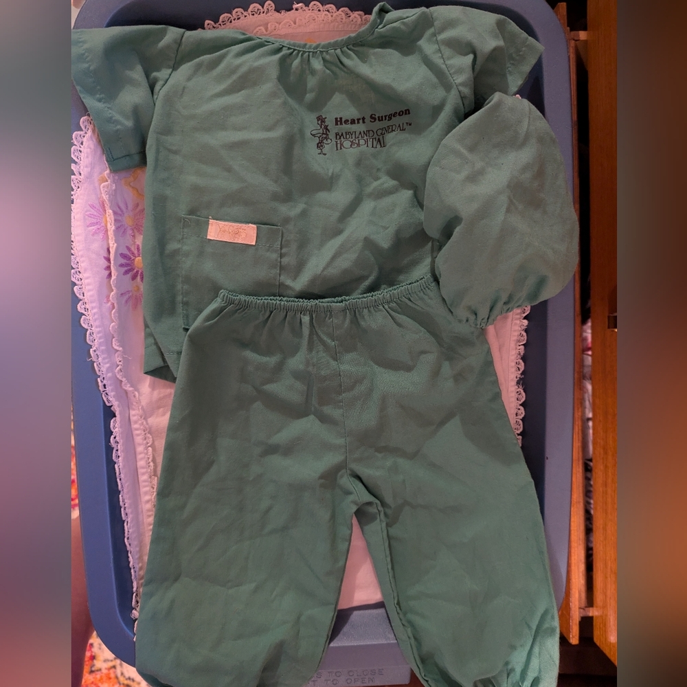 Scrubs for 22" Soft Sculpture Cabbage Patch